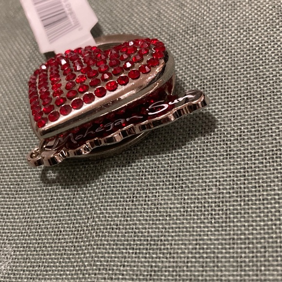Red Heart with Rhinestones Charm/Keyholder - Picture 2 of 4